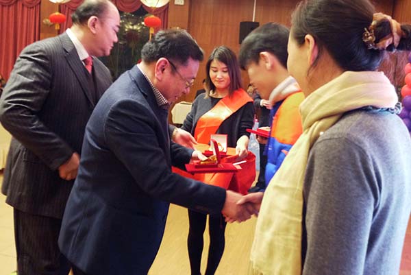 中國最早專業(yè)生產膠囊制劑企業(yè)|鹽酸二甲雙胍片